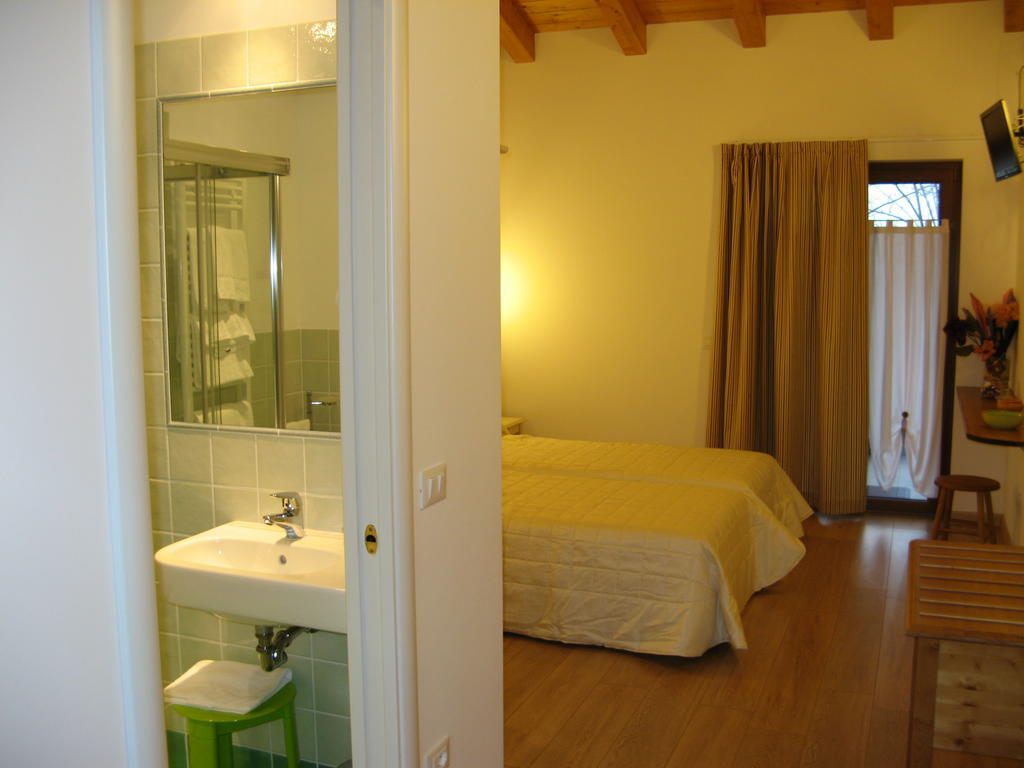 Bosco Romagno Villa Cividale Del Friuli Room photo